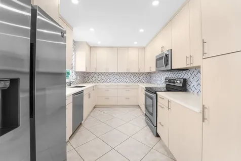 5066 NW 3rd Avenue Boca Raton FL 33431