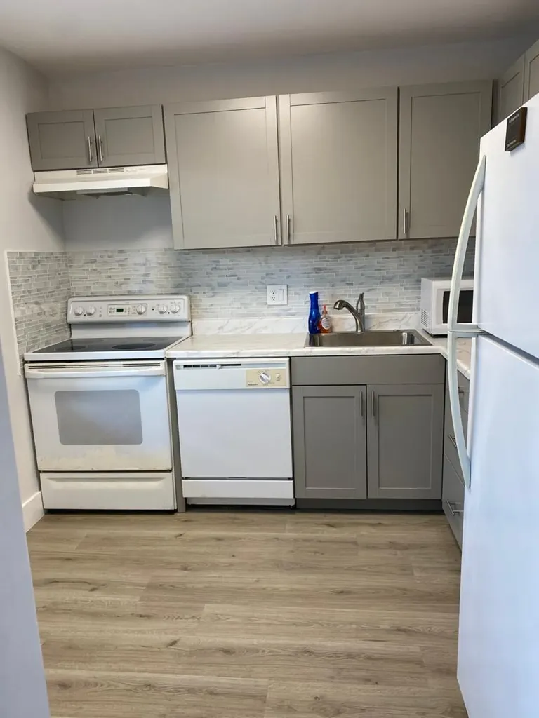 19 Abbey Lane Delray Beach FL 33446