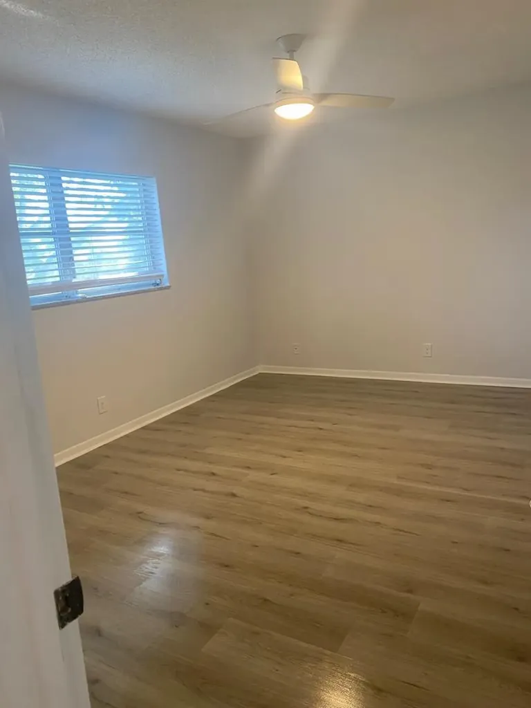 19 Abbey Lane Delray Beach FL 33446