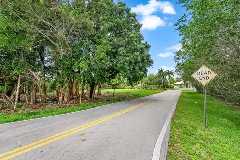 11200 NW 14th Street Plantation FL 33323