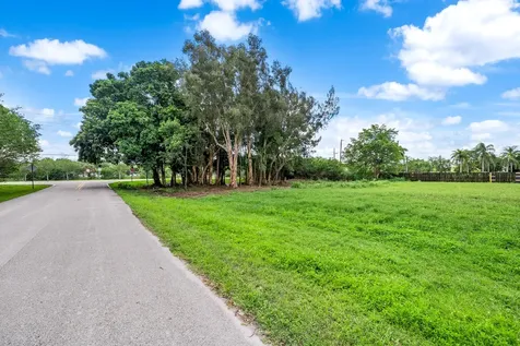 11200 NW 14th Street Plantation FL 33323
