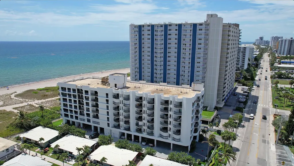 812 N Ocean Boulevard Pompano Beach FL 33062