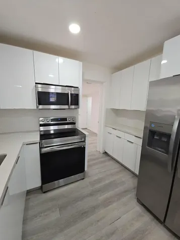 4819 SW 22nd Street West Park FL 33023