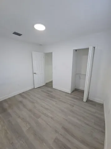 4819 SW 22nd Street West Park FL 33023