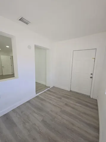 4819 SW 22nd Street West Park FL 33023