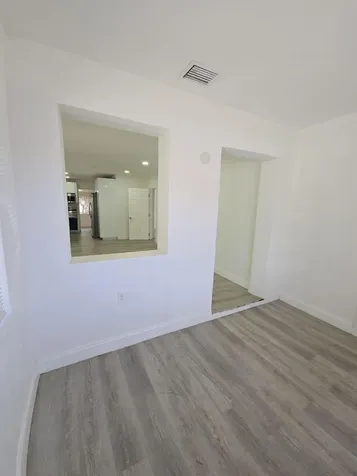 4819 SW 22nd Street West Park FL 33023