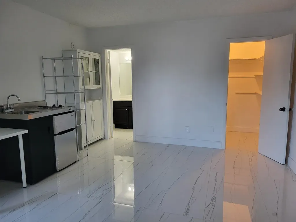 1300 NW 4th Avenue Fort Lauderdale FL 33311