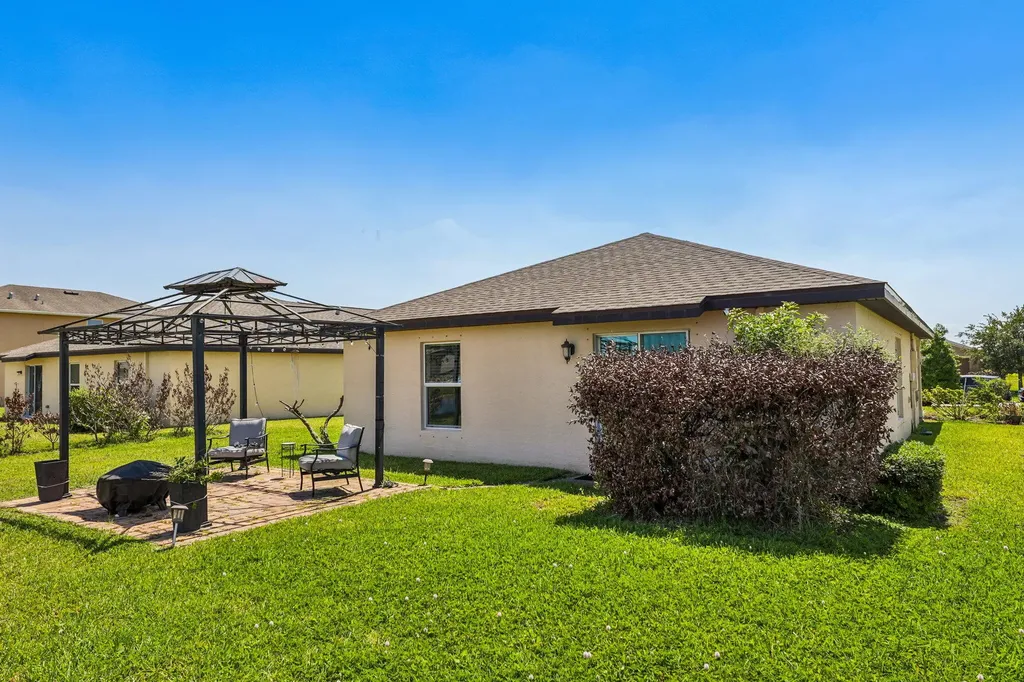 923 Bent Creek Drive Fort Pierce FL 34947