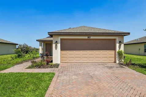 923 Bent Creek Drive Fort Pierce FL 34947