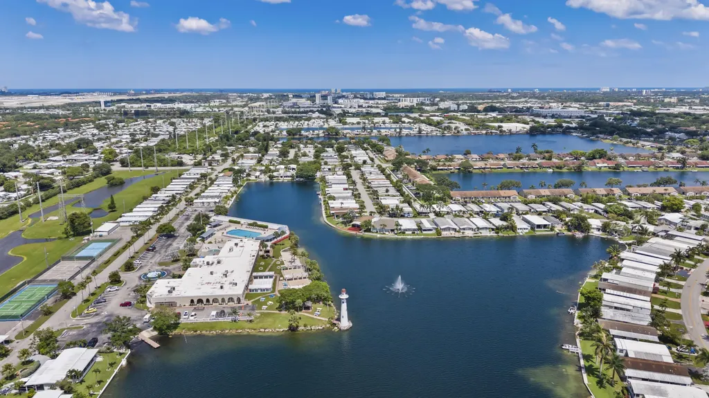 5420 SW Hiacinth Court Fort Lauderdale FL 33312