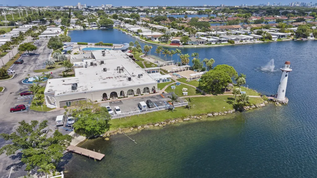 5420 SW Hiacinth Court Fort Lauderdale FL 33312