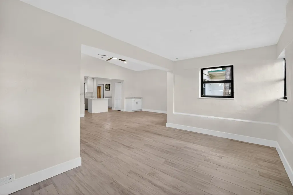 1403 NE 13th Street Fort Lauderdale FL 33304