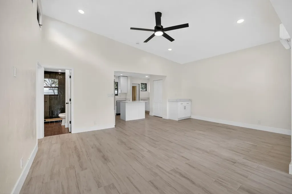1403 NE 13th Street Fort Lauderdale FL 33304