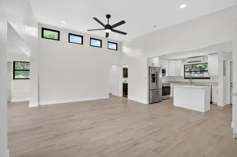 1403 NE 13th Street Fort Lauderdale FL 33304