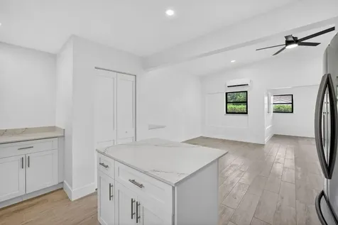 1403 NE 13th Street Fort Lauderdale FL 33304