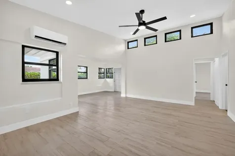 1403 NE 13th Street Fort Lauderdale FL 33304
