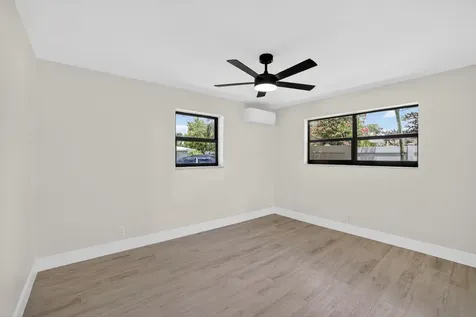 1403 NE 13th Street Fort Lauderdale FL 33304