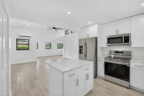 1403 NE 13th Street Fort Lauderdale FL 33304