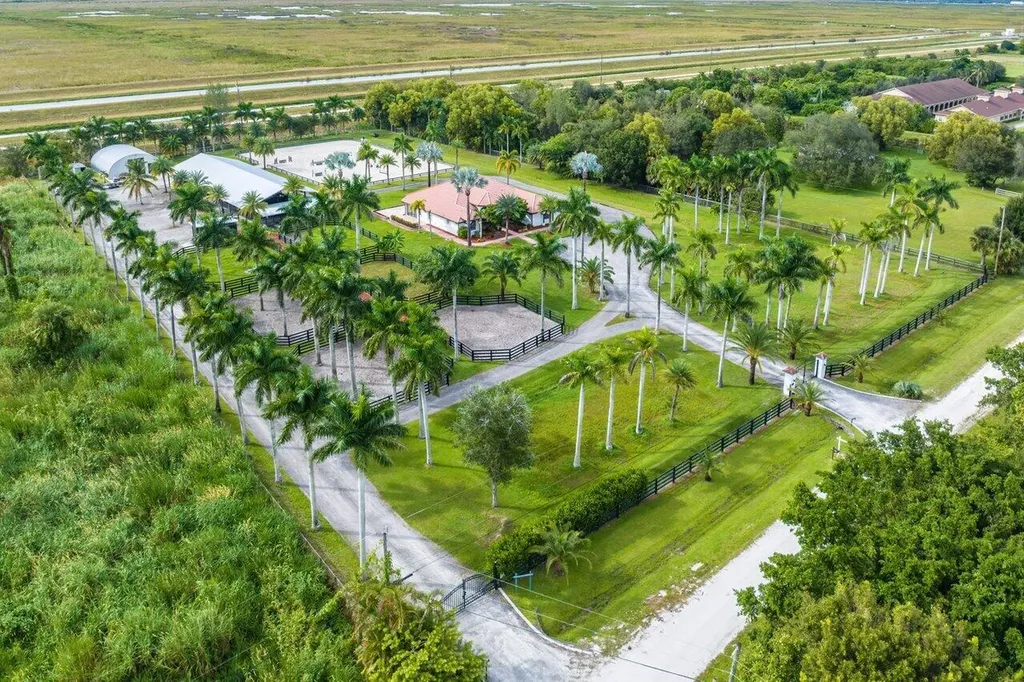 2587 Skipiks Way Wellington FL 33470