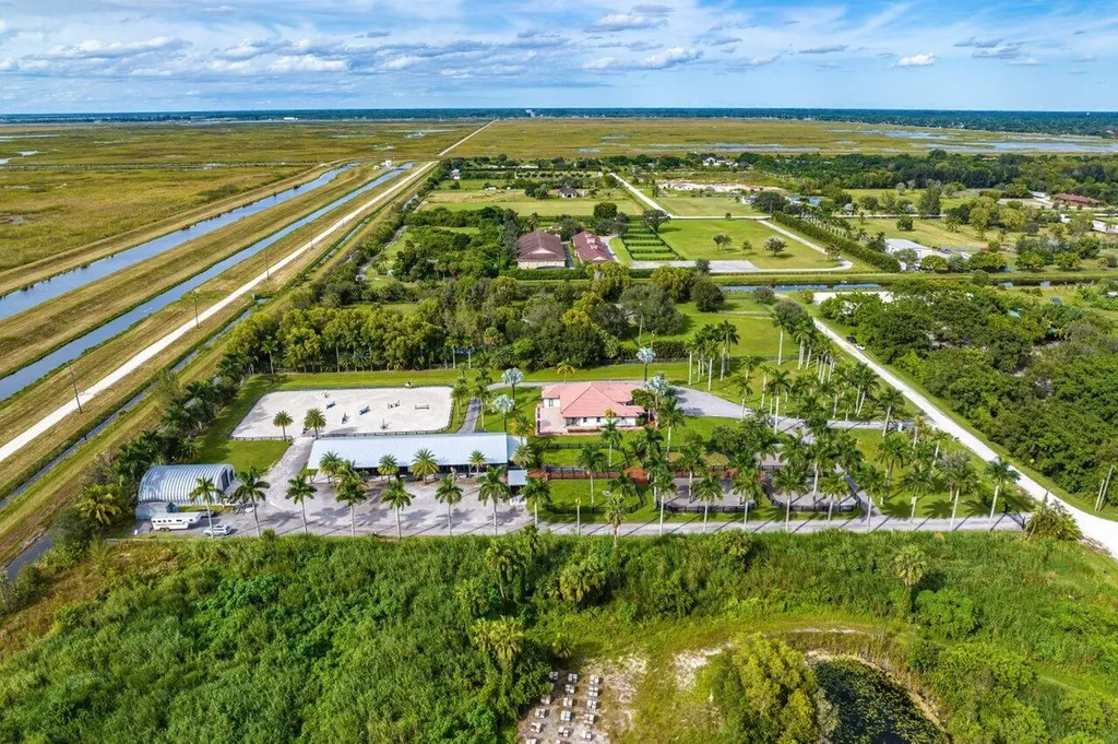 2587 Skipiks Way Wellington FL 33470
