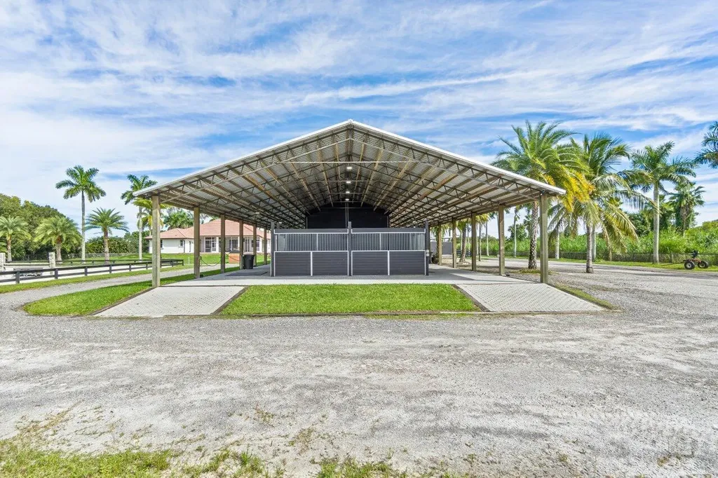 2587 Skipiks Way Wellington FL 33470