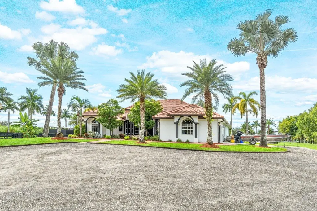 2587 Skipiks Way Wellington FL 33470