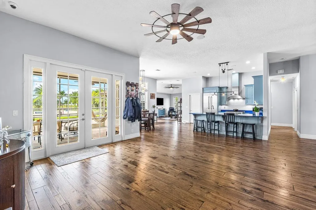 2587 Skipiks Way Wellington FL 33470