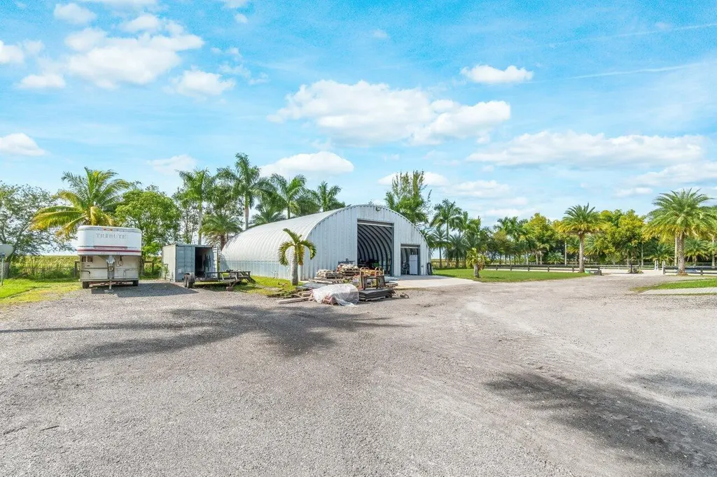 2587 Skipiks Way Wellington FL 33470