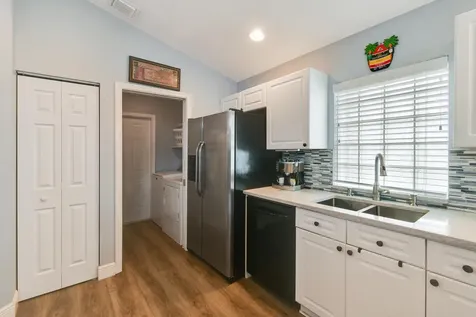 1644 Oak Berry Circle Wellington FL 33414