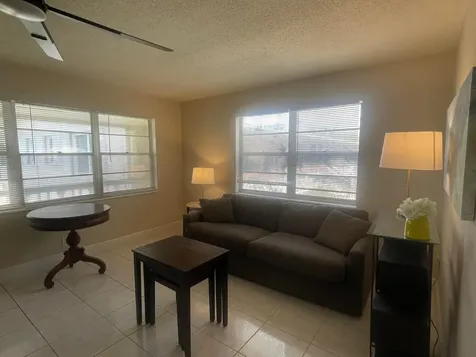 188 Cambridge H West Palm Beach FL 33417