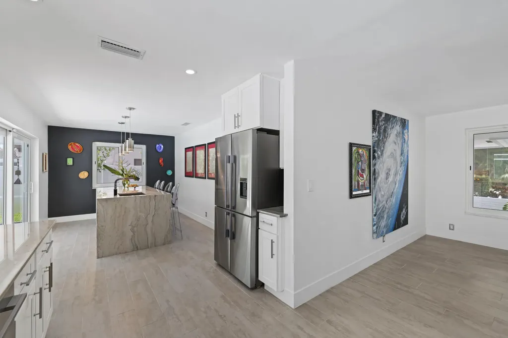 2920 NE 52nd Street Fort Lauderdale FL 33308