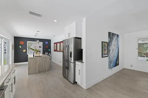 2920 NE 52nd Street Fort Lauderdale FL 33308