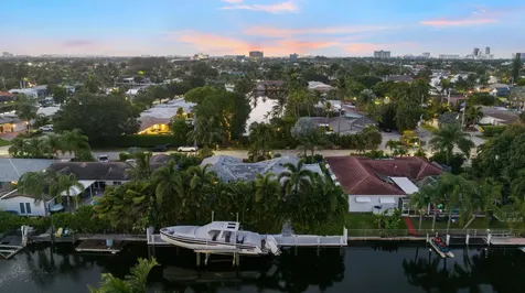 2920 NE 52nd Street Fort Lauderdale FL 33308
