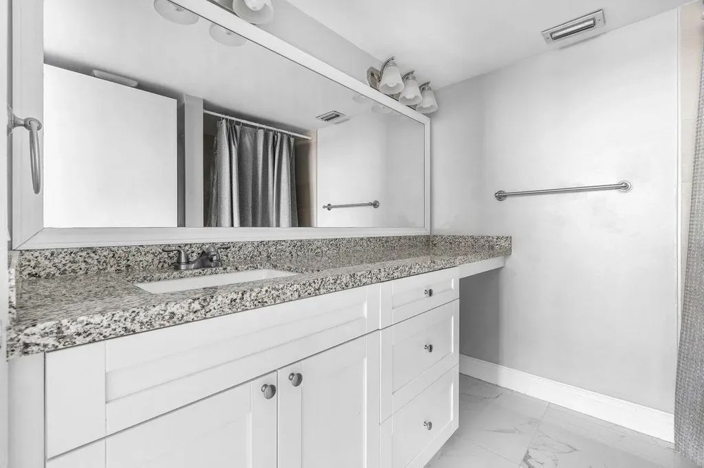 7310 Ashford Place Delray Beach FL 33446