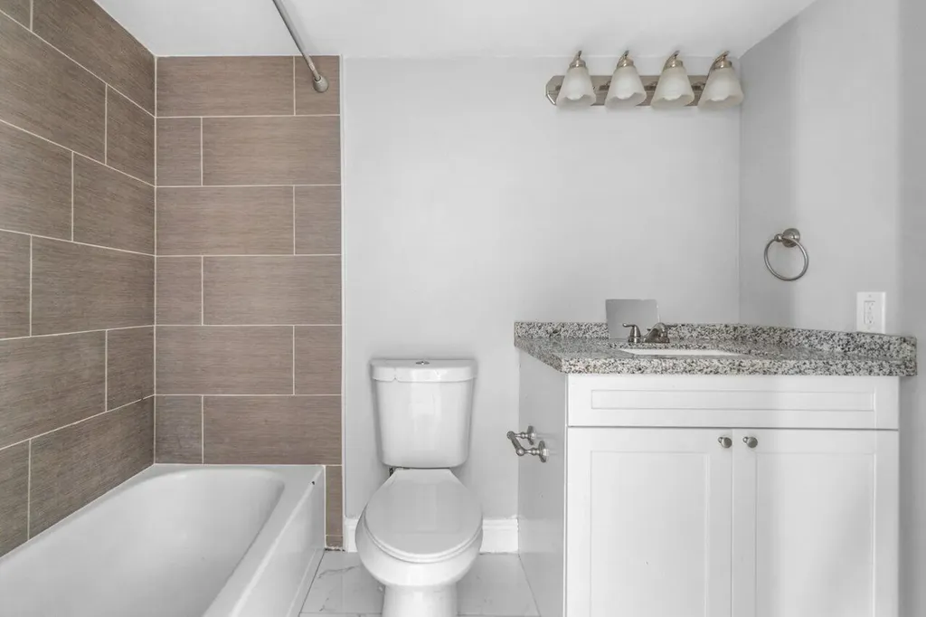 7310 Ashford Place Delray Beach FL 33446