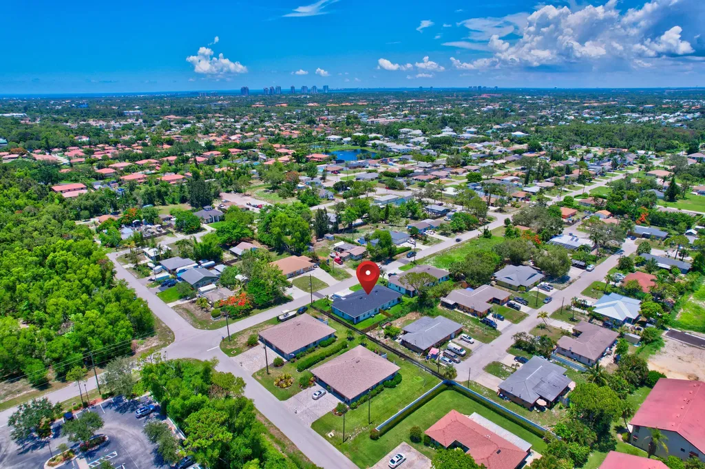 27841 Wisconsin Street Bonita Springs FL 34135