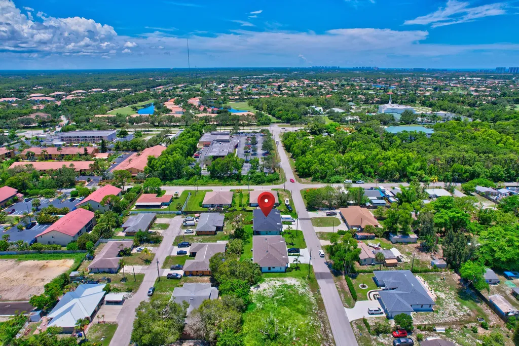 27841 Wisconsin Street Bonita Springs FL 34135