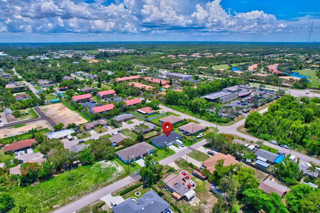 27841 Wisconsin Street Bonita Springs FL 34135