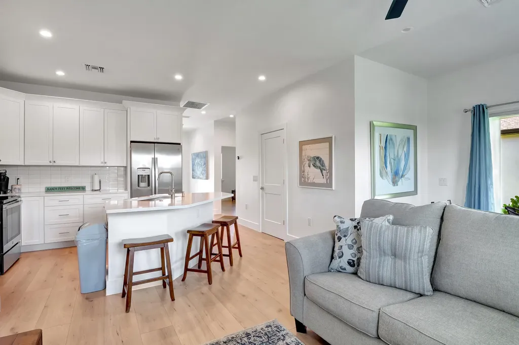 27841 Wisconsin Street Bonita Springs FL 34135