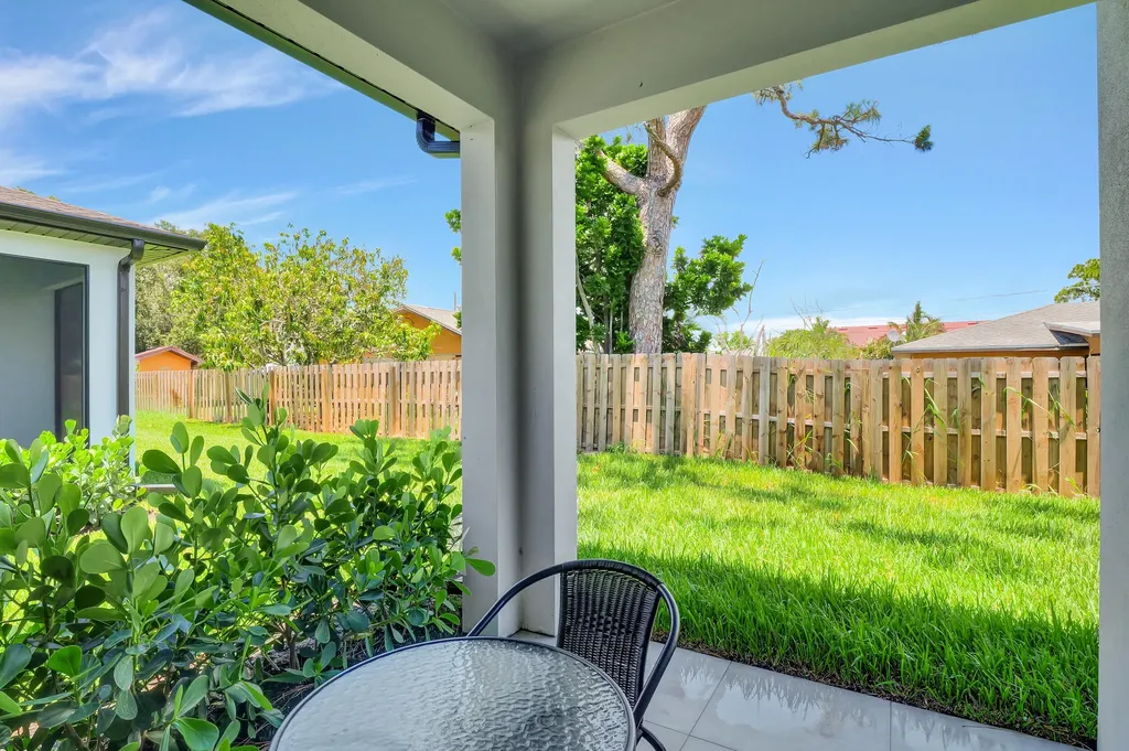 27841 Wisconsin Street Bonita Springs FL 34135