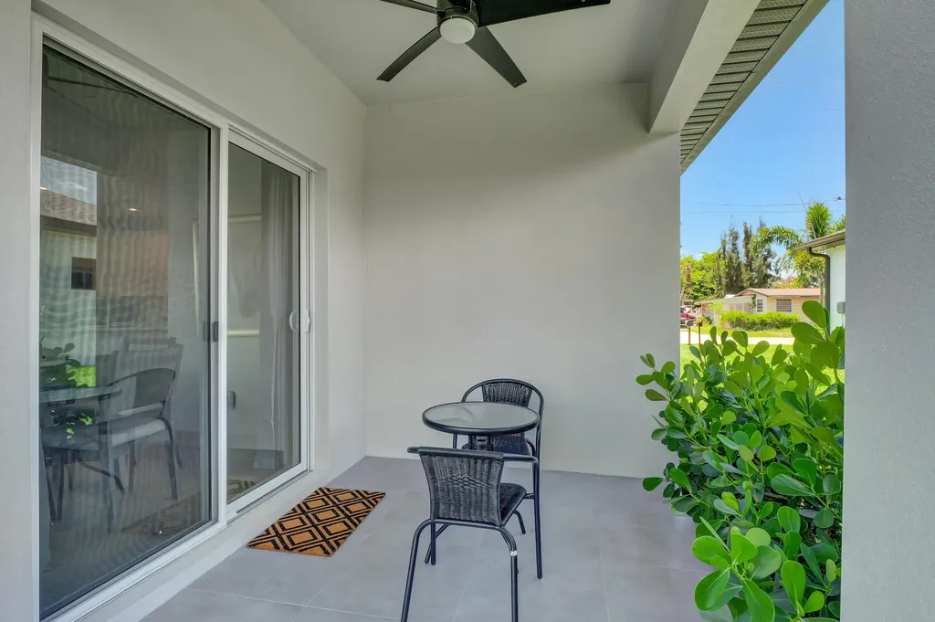 27841 Wisconsin Street Bonita Springs FL 34135