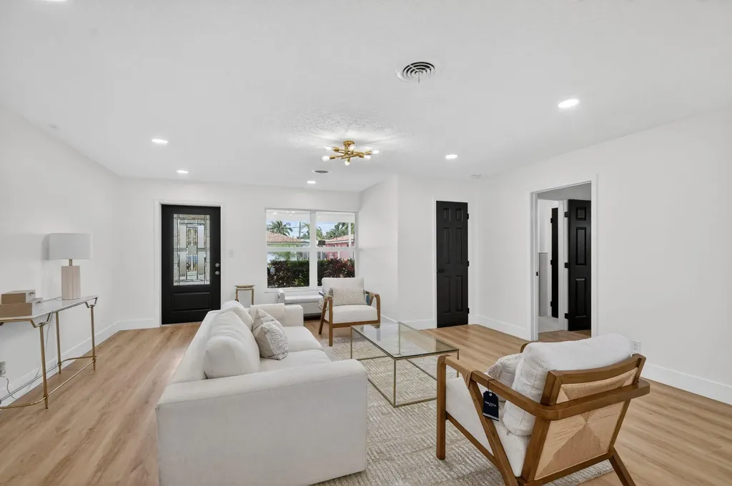 1221 Singer Drive Singer Island FL 33404
