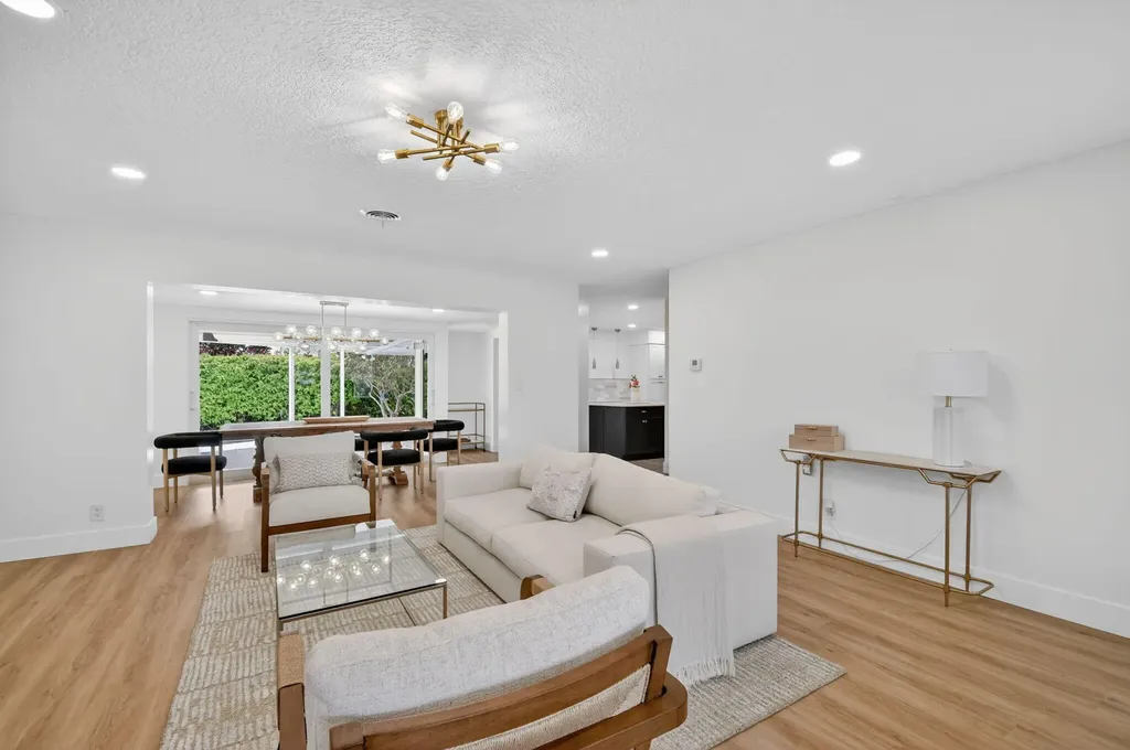 1221 Singer Drive Singer Island FL 33404
