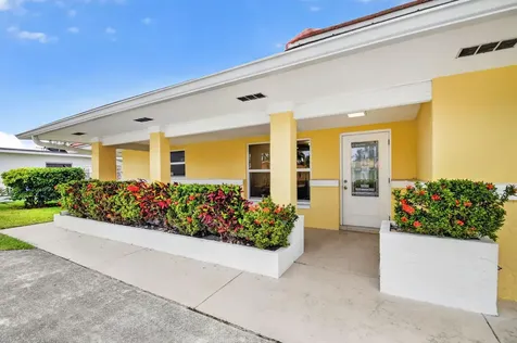 1221 Singer Drive Singer Island FL 33404