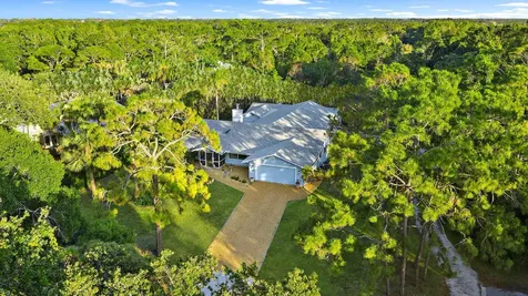5654 SE Orange Blossom Trail Hobe Sound FL 33455