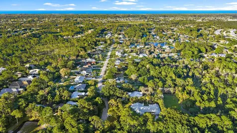 5654 SE Orange Blossom Trail Hobe Sound FL 33455