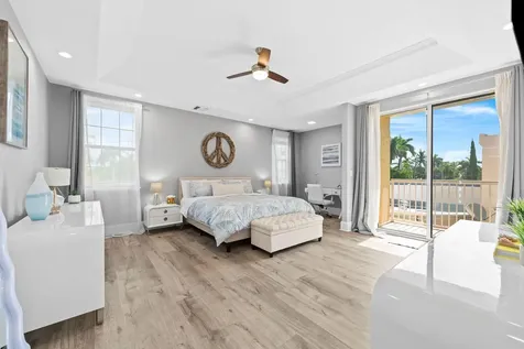 919 Hollywood Boulevard Hollywood FL 33019