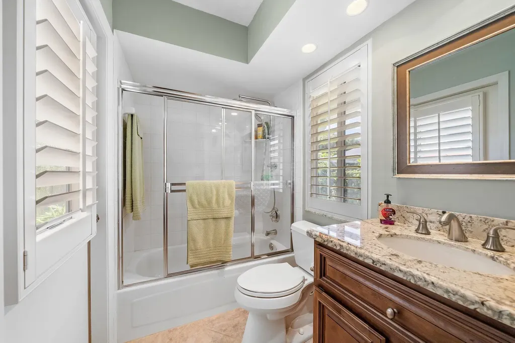 140 Thornton Drive Palm Beach Gardens FL 33418