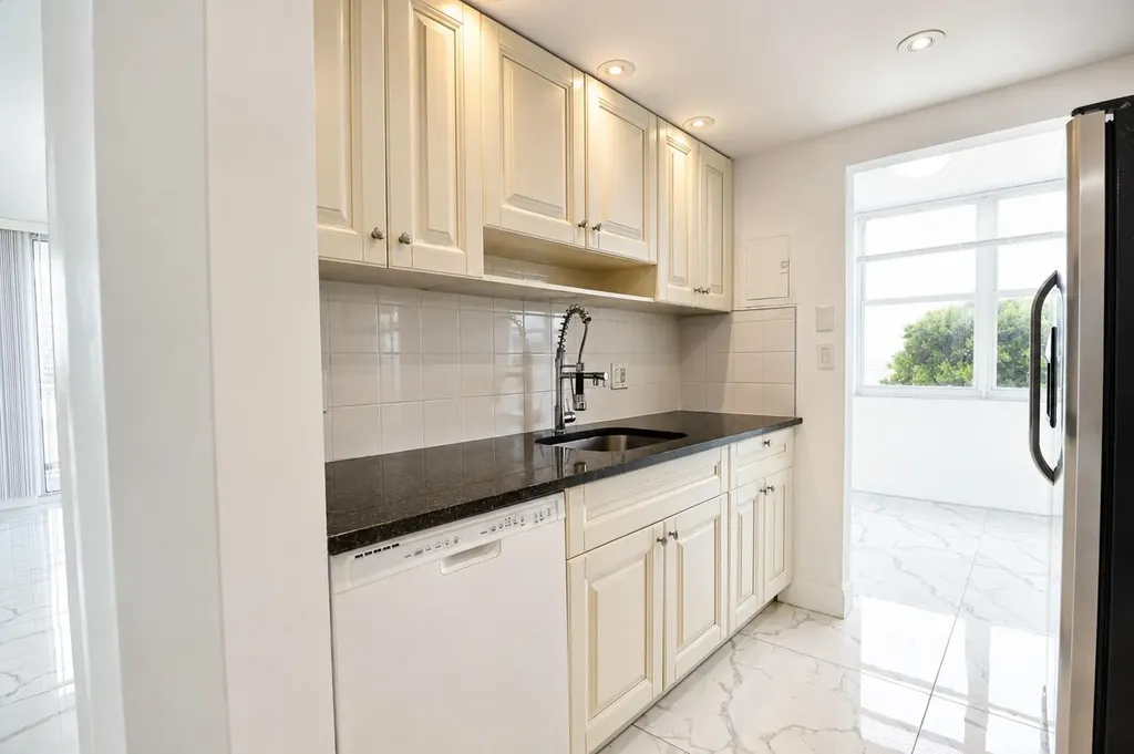 101 Briny Avenue Pompano Beach FL 33062
