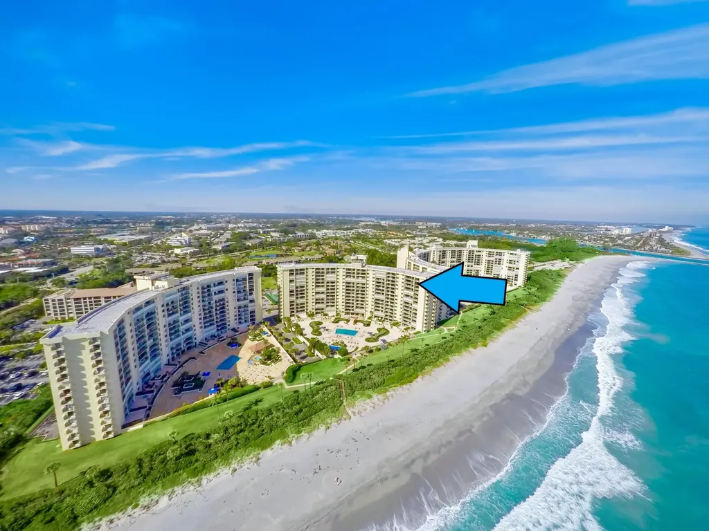 200 Ocean Trail Way Jupiter FL 33477